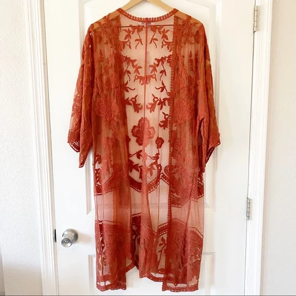 NWT SHE & SKY sheer lace brick duster - Picture 4 of 10